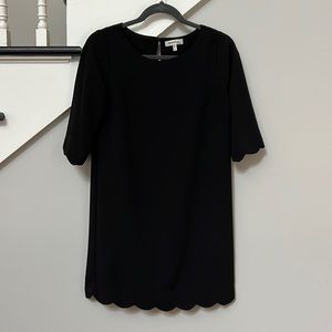 monteau SM Little black dress with scalloped detail
